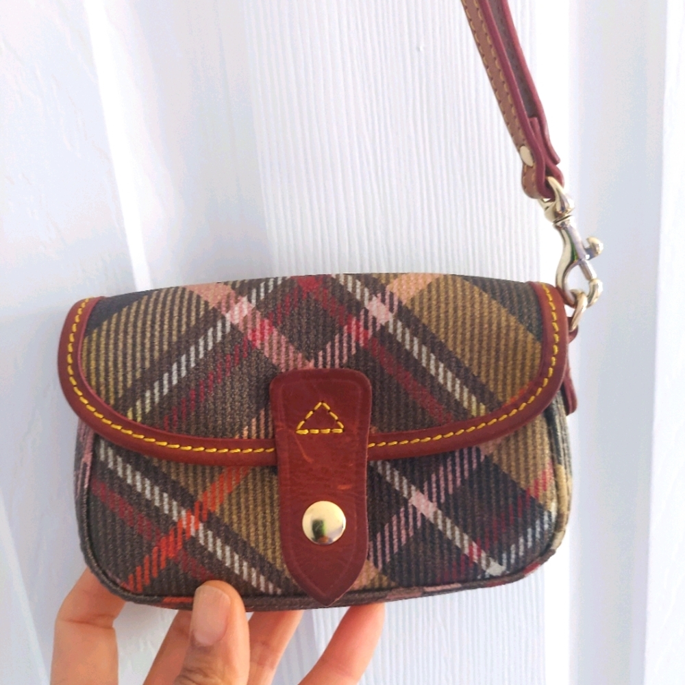 Downey and bourke wristlet bag